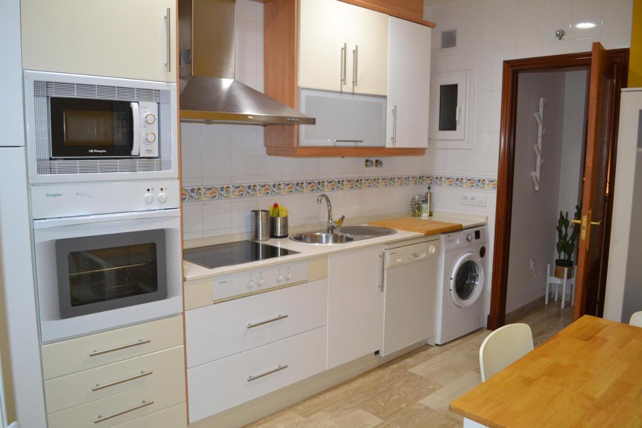 Apartamento Posidonia Free Parking Кадис Экстерьер фото